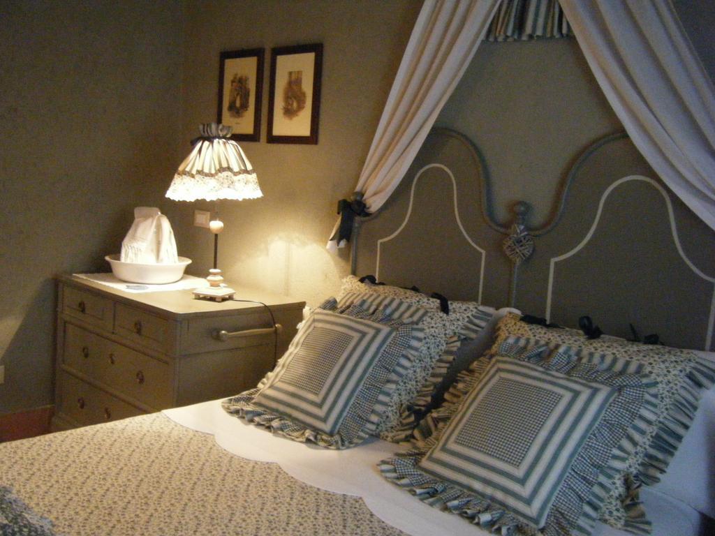 B&B Il Salice Veruno Exteriör bild